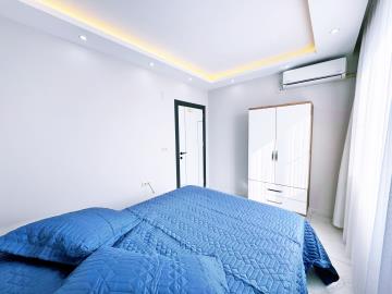 1bfdf3c4-b03b-4ab6-a6b4-ac82d1fc9b6d