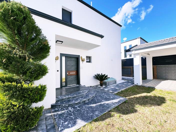 Image No.20-Villa / Détaché de 4 chambres à vendre à Akbuk