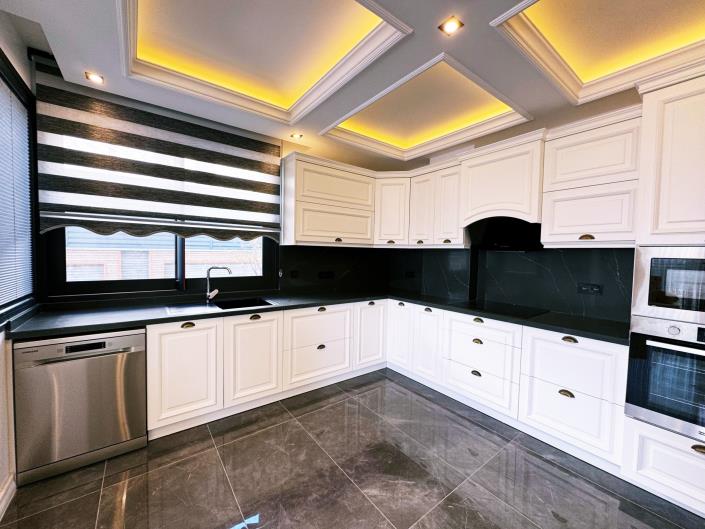 Image No.9-Villa / Détaché de 4 chambres à vendre à Akbuk