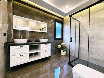 WhatsApp-Image-2024-12-13-at-11-10-16-scaled