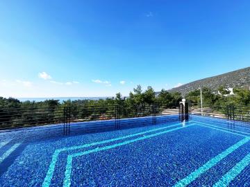 WhatsApp-Image-2024-12-13-at-11-11-56-2-scaled