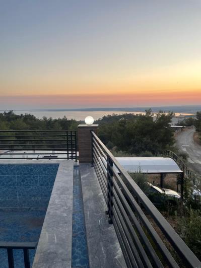 Image No.21-Villa / Détaché de 4 chambres à vendre à Akbuk