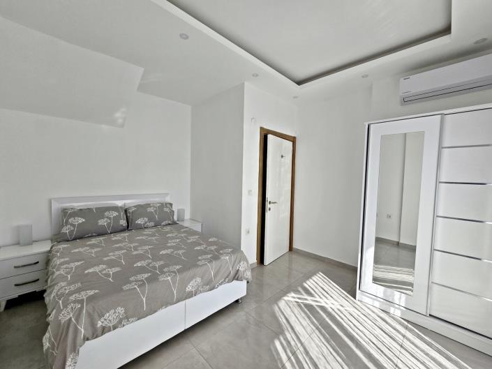 Image No.14-3 Bed Duplex for sale