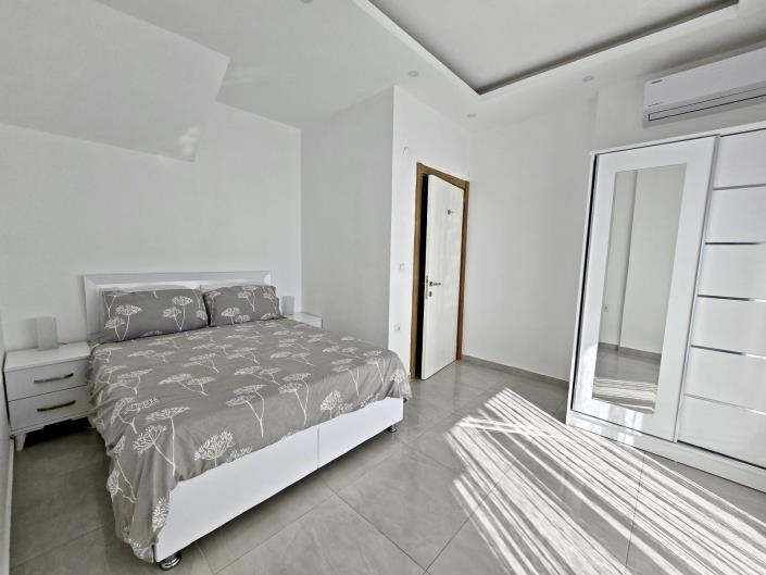 Image No.13-3 Bed Duplex for sale