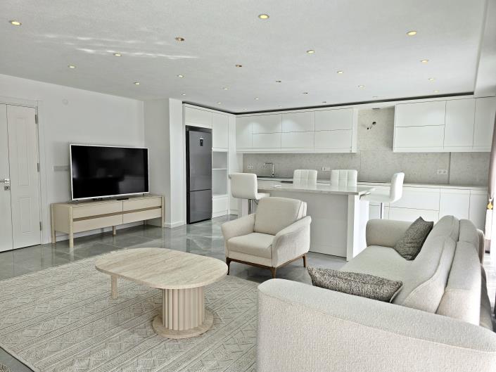 Image No.5-Villa de 5 chambres à vendre à Altinkum