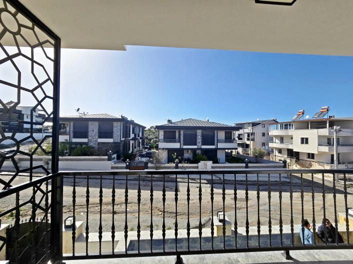 Image No.21-Villa de 5 chambres à vendre à Altinkum