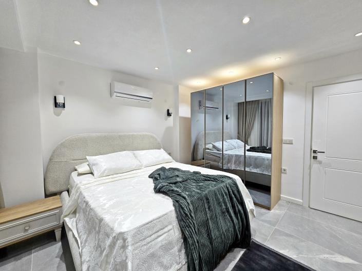 Image No.23-Villa de 5 chambres à vendre à Altinkum