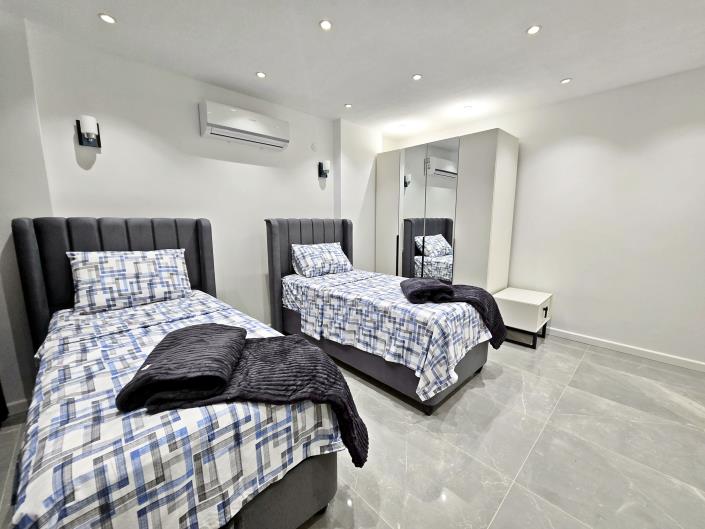 Image No.34-Villa de 5 chambres à vendre à Altinkum