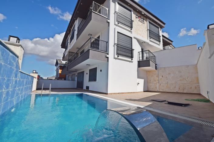 Image No.39-Villa de 5 chambres à vendre à Altinkum