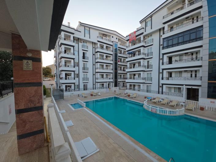 Image No.3-Appartement de 2 chambres à vendre à Altinkum