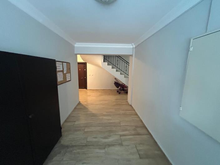 Image No.4-Appartement de 2 chambres à vendre à Altinkum