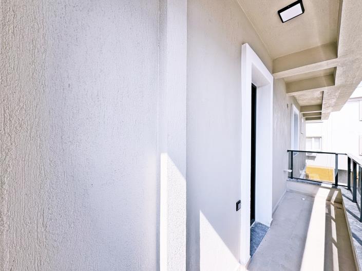 Image No.13-2 Bed Apartment for sale