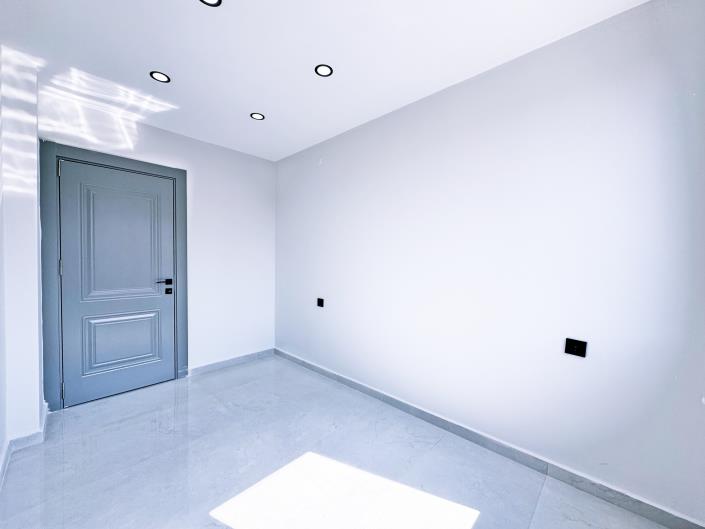 Image No.20-2 Bed Apartment for sale