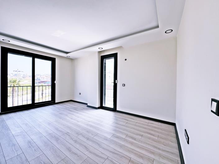 Image No.9-3 Bed Apartment for sale