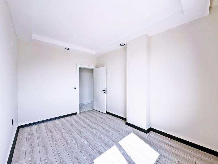 Image No.14-3 Bed Apartment for sale