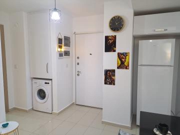 84e1f80a-b693-4e6b-9202-7022b1a6a52b