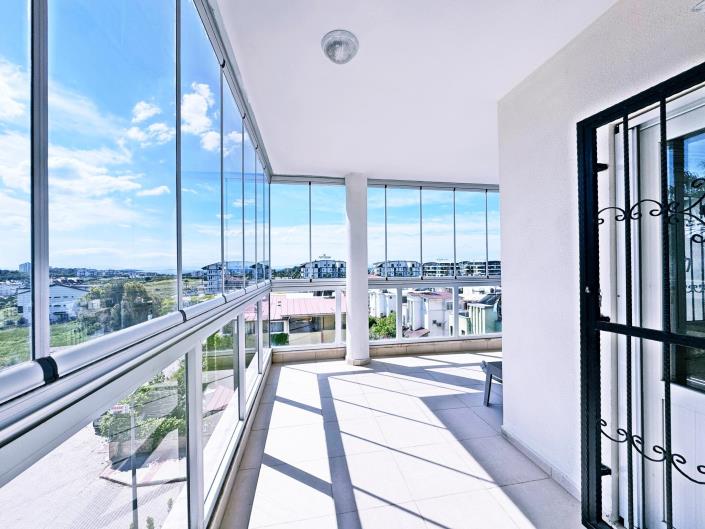 Image No.17-4 Bed Duplex for sale
