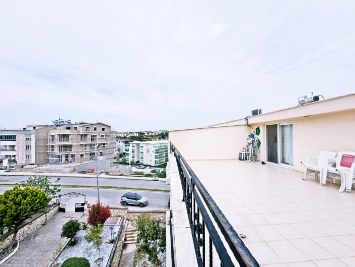 Image No.21-3 Bed Duplex for sale