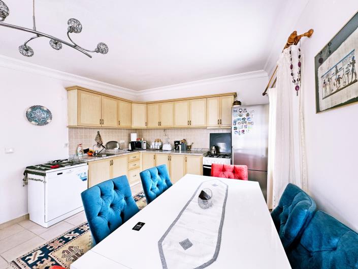 Image No.9-3 Bed Duplex for sale