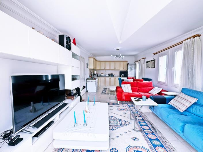 Image No.11-3 Bed Duplex for sale