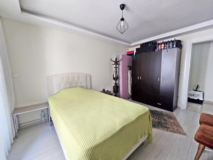 Image No.17-3 Bed Apartment for sale