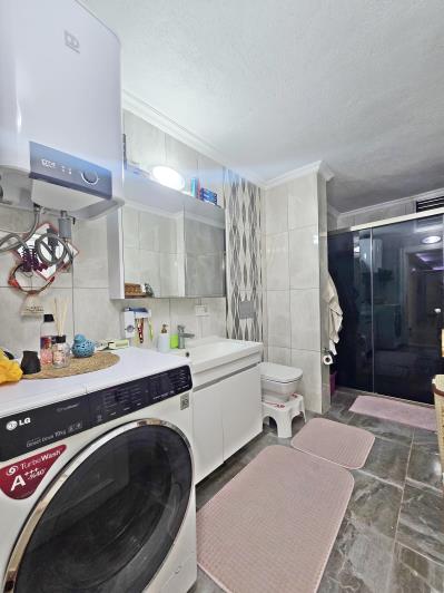 Image No.18-3 Bed Apartment for sale