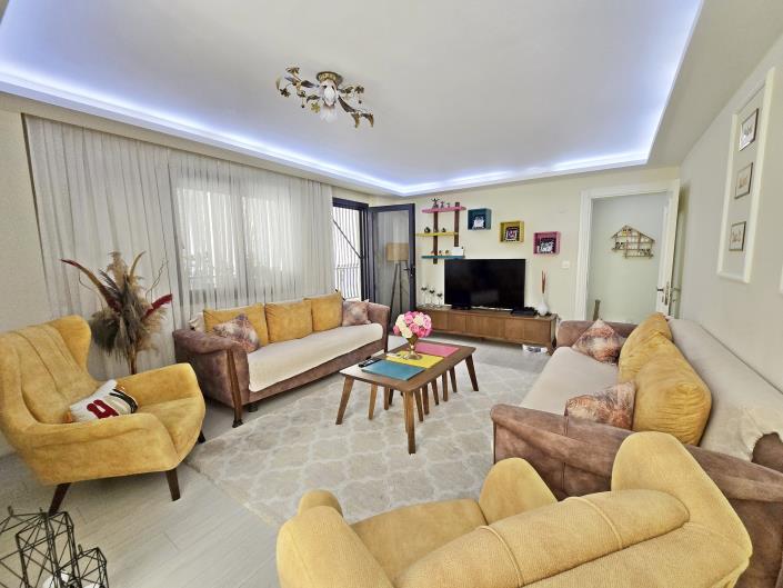 Image No.7-3 Bed Apartment for sale