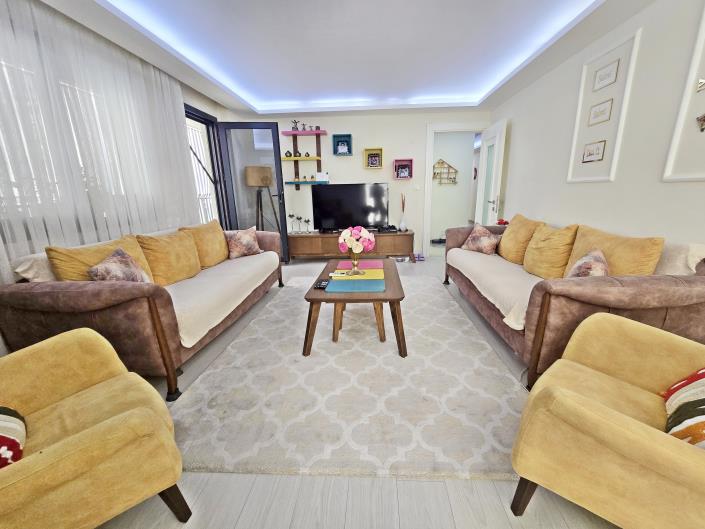 Image No.8-3 Bed Apartment for sale