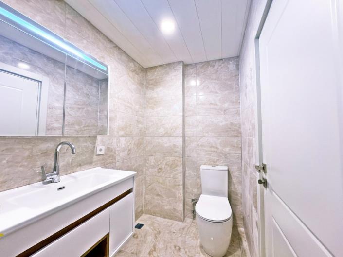 Image No.15-4 Bed Duplex for sale