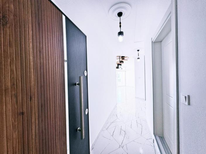 Image No.6-4 Bed Duplex for sale