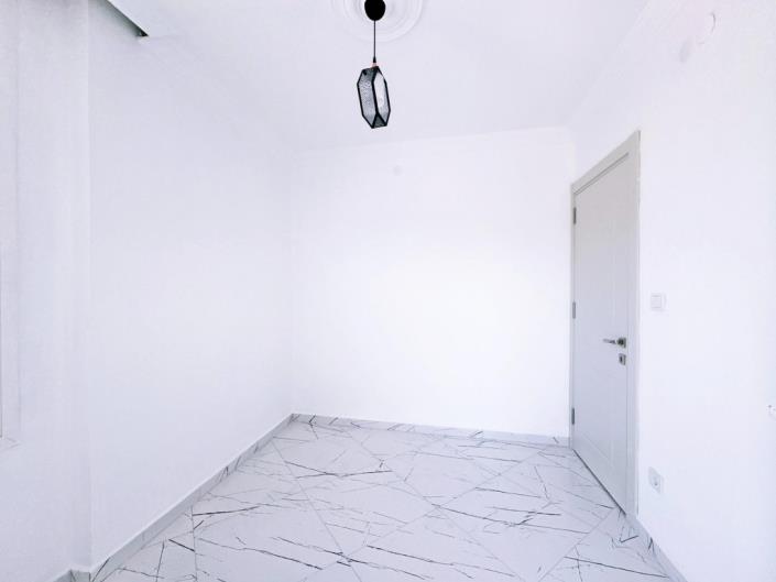 Image No.17-4 Bed Duplex for sale
