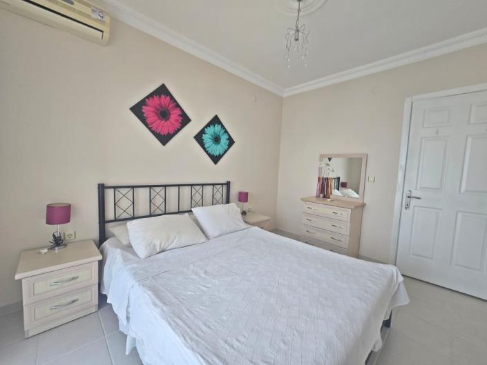 Image No.18-3 Bed Duplex for sale