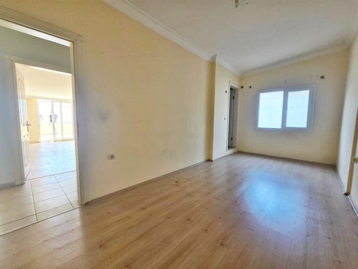 Image No.11-3 Bed Duplex for sale