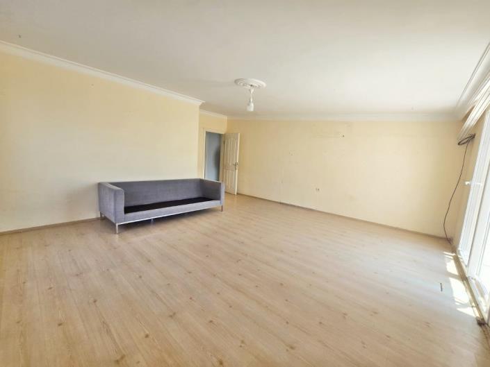 Image No.6-3 Bed Duplex for sale