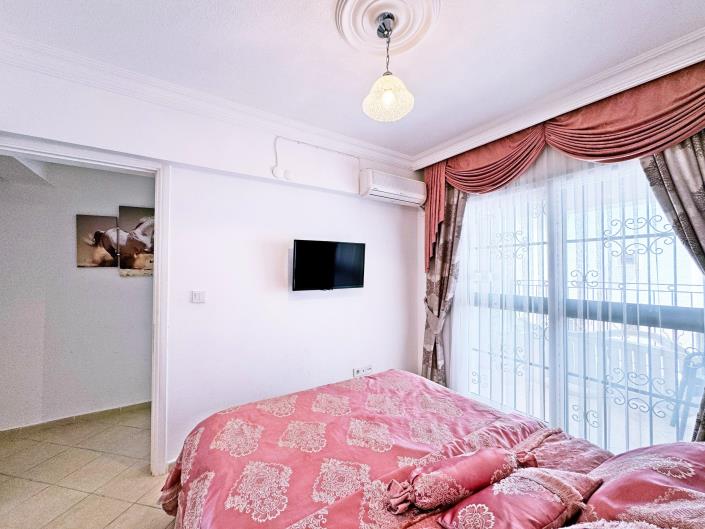 Image No.21-2 Bed Apartment for sale