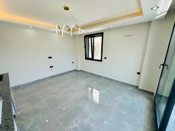 yeni-mah--18-