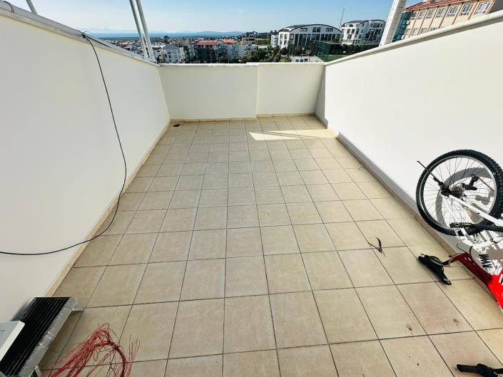 Image No.9-3 Bed Duplex for sale