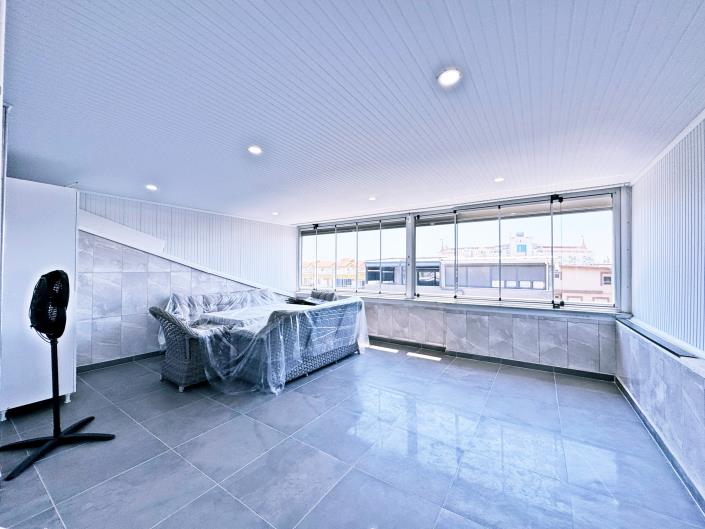 Image No.10-4 Bed Duplex for sale
