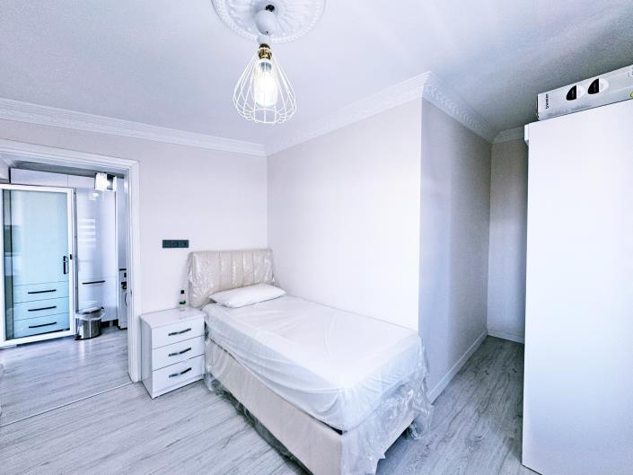 Image No.19-4 Bed Duplex for sale
