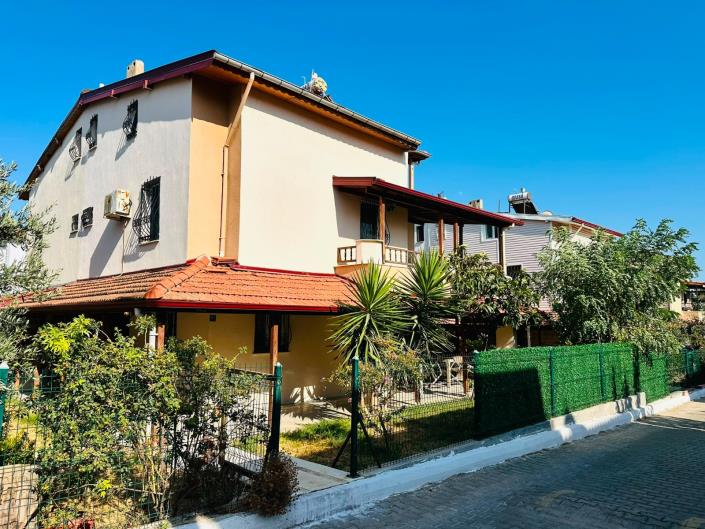 Image No.6-4 Bed Villa / Detached for sale