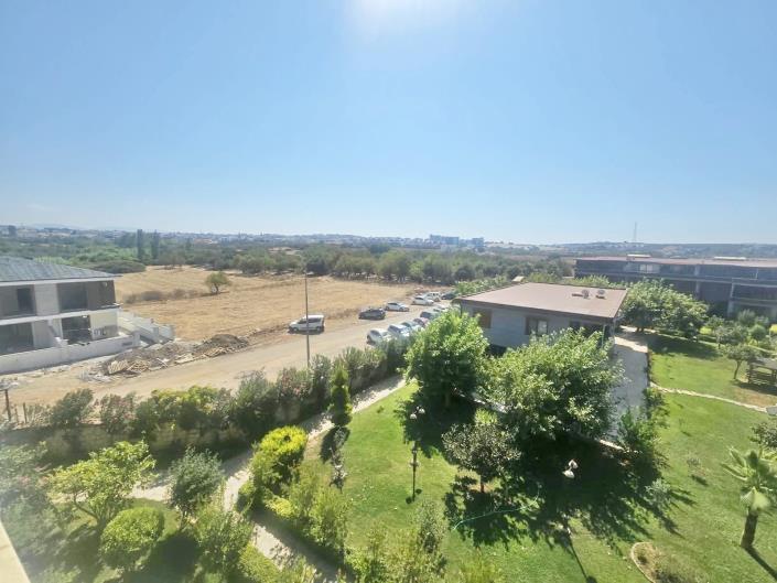 Image No.4-4 Bed Duplex for sale