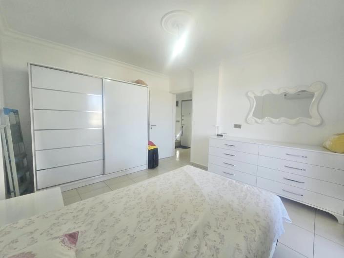 Image No.14-4 Bed Duplex for sale