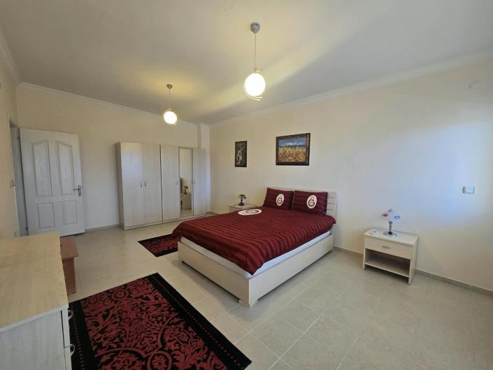 Image No.18-4 Bed Duplex for sale