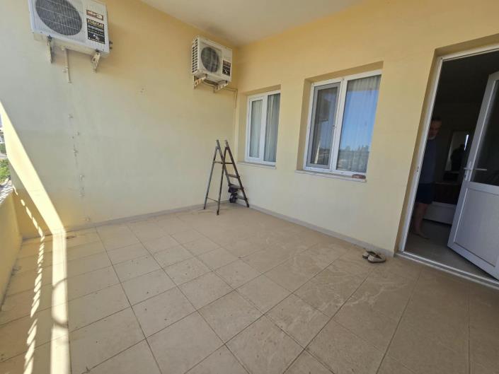 Image No.30-4 Bed Duplex for sale