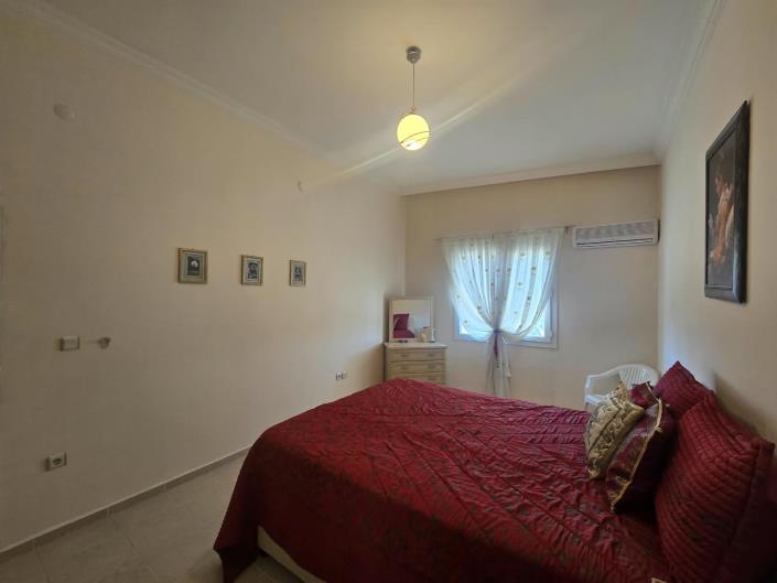 Image No.24-4 Bed Duplex for sale