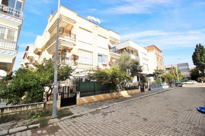 Image No.20-2 Bed Apartment for sale
