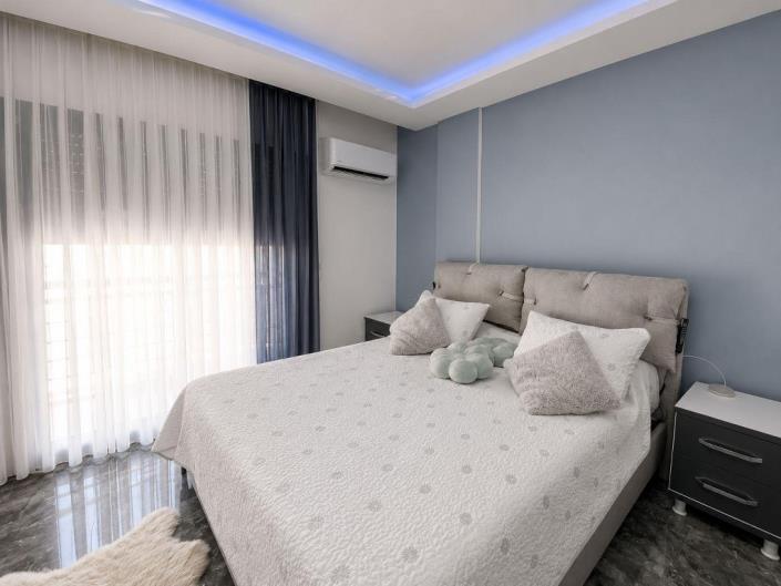 Image No.24-3 Bed Semi-Detached for sale