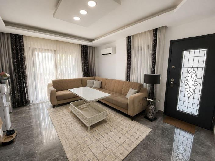 Image No.15-3 Bed Semi-Detached for sale