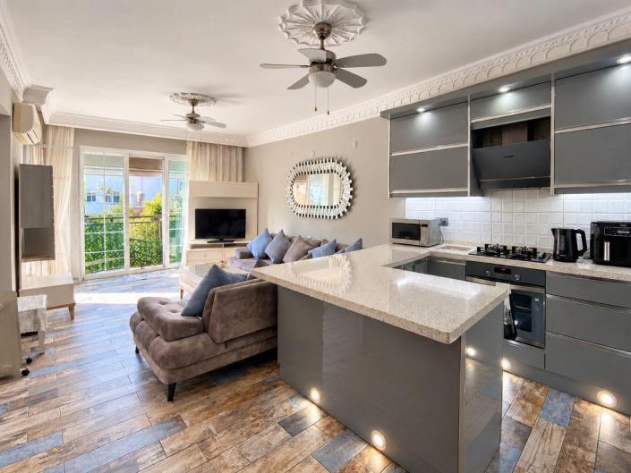 Image No.11-3 Bed Apartment for sale