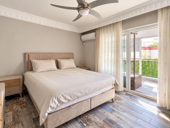 Image No.17-3 Bed Apartment for sale